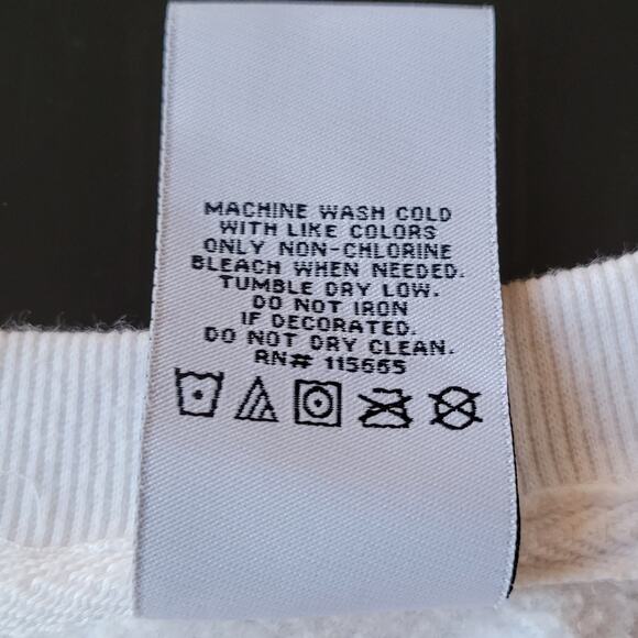 Sanrio Hello Kitty Carnival Graphic Sweatshirt XL White Kawaii Pastel Y2K EUC - Picture 7 of 8